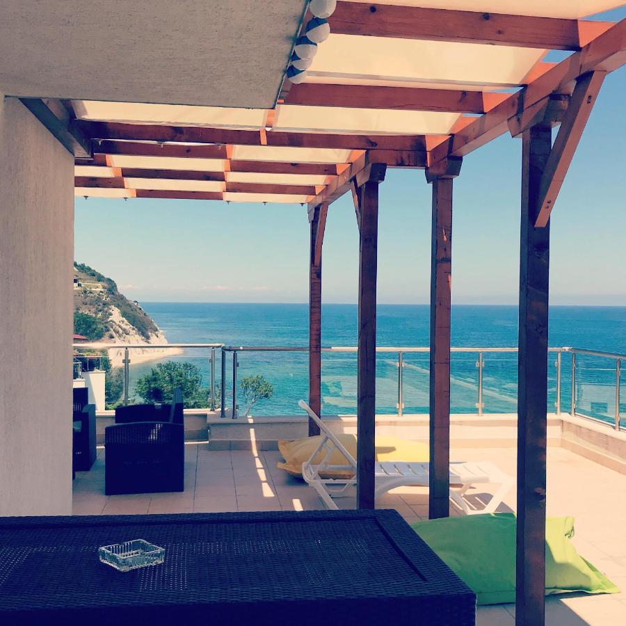 Ferienwohnung Penthouse At White Cliffs Byala  Exterior foto