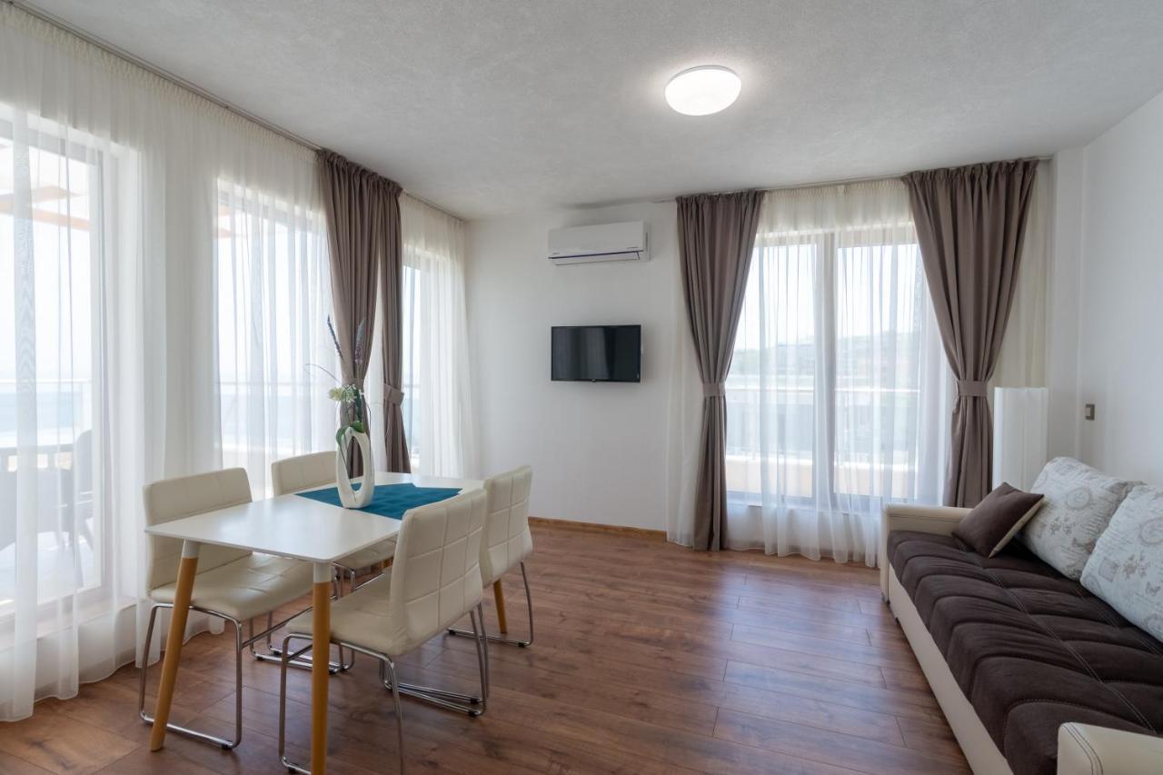Ferienwohnung Penthouse At White Cliffs Byala  Exterior foto